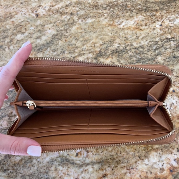 Michael Kors Brown Wallet - Picture 2 of 9